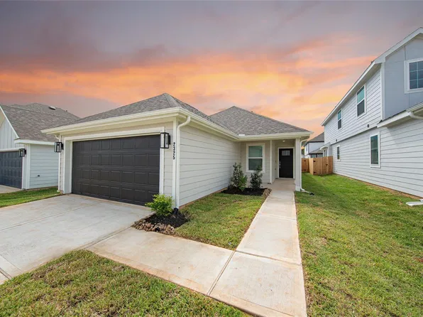 2325 Nooksack Dr, Conroe, TX 77384