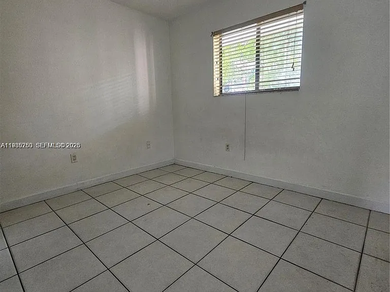 5460 W 21st Ct #310 — Photo 7
