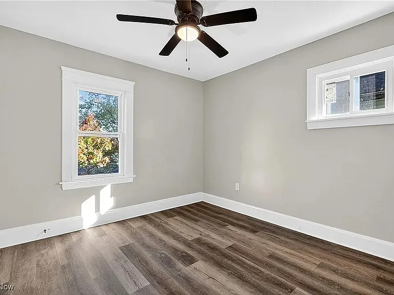11209 Continental Ave — Photo 10