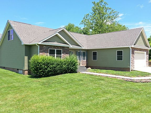2nd image of 542 Pioneer Dr
