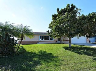 1280 Cambridge Dr, Venice, FL 34293