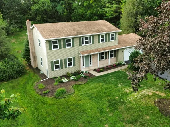 8219 Pheasant Run, Fogelsville, PA 18051