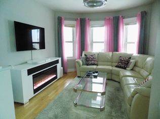 97 Pennsylvania Ave #1, Somerville, MA 02145