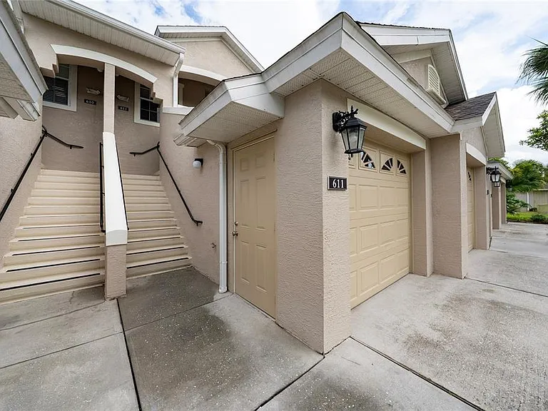 9417 Myrtle Creek Ln #611 — Photo 5