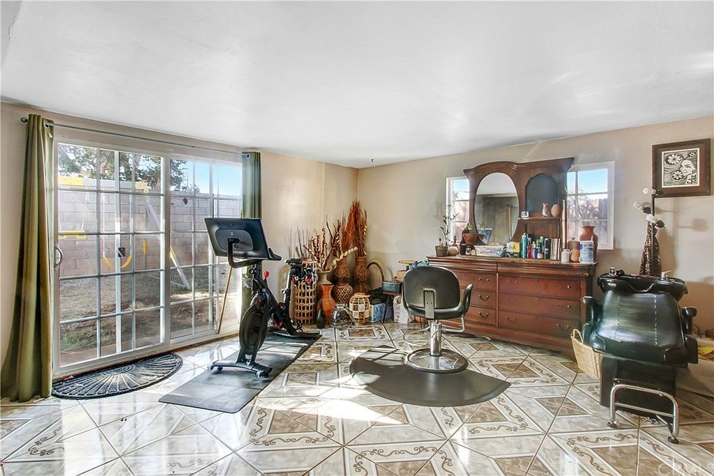 Moreno Valley, CA 92553