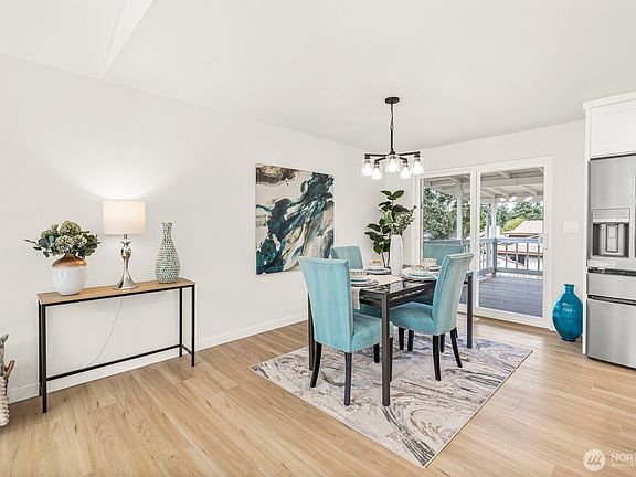 5th image of 2214 SE 21st Street