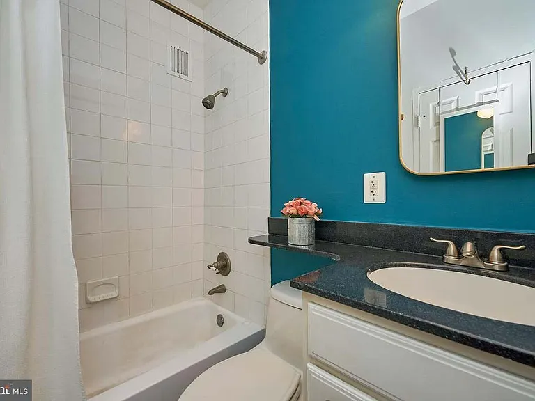 1831 Belmont Rd NW #301 — Photo 10