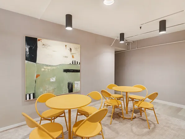 194 East Second Street image 11 of 15