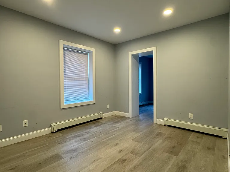 40 Clarks Hill Ave #2 — Photo 2