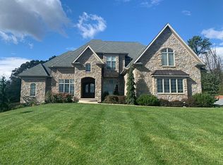 5683 Gingrich Rd, Hershey, PA 17033