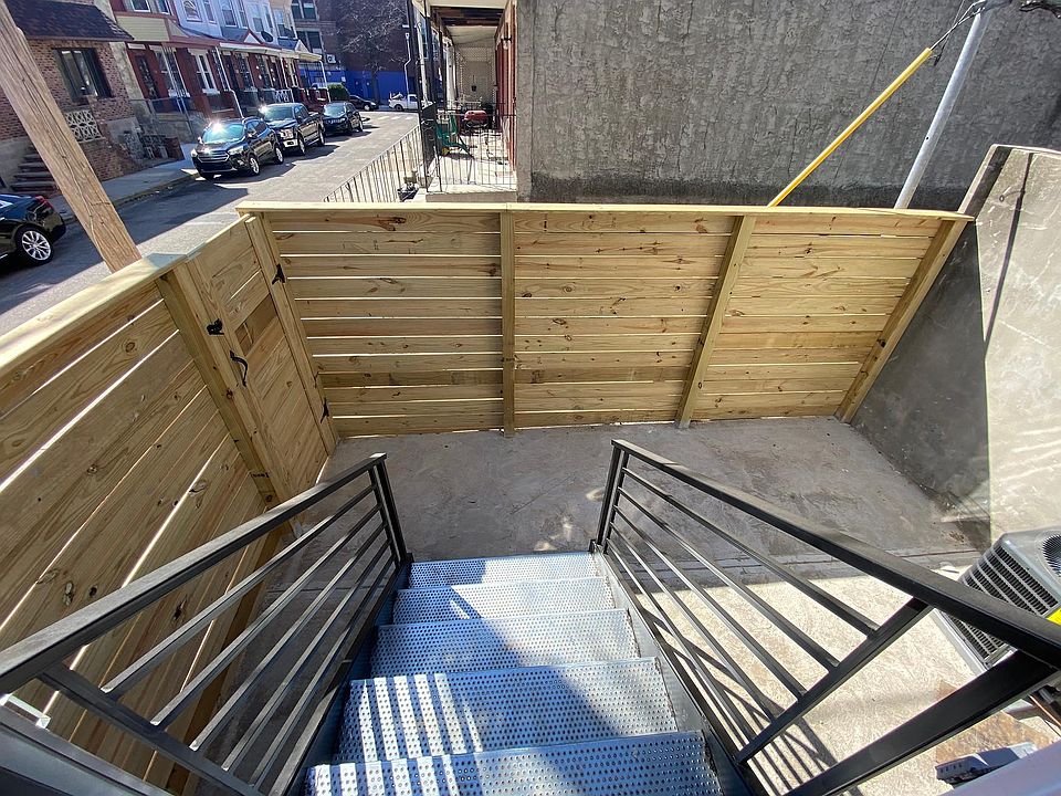 Building Photo 5