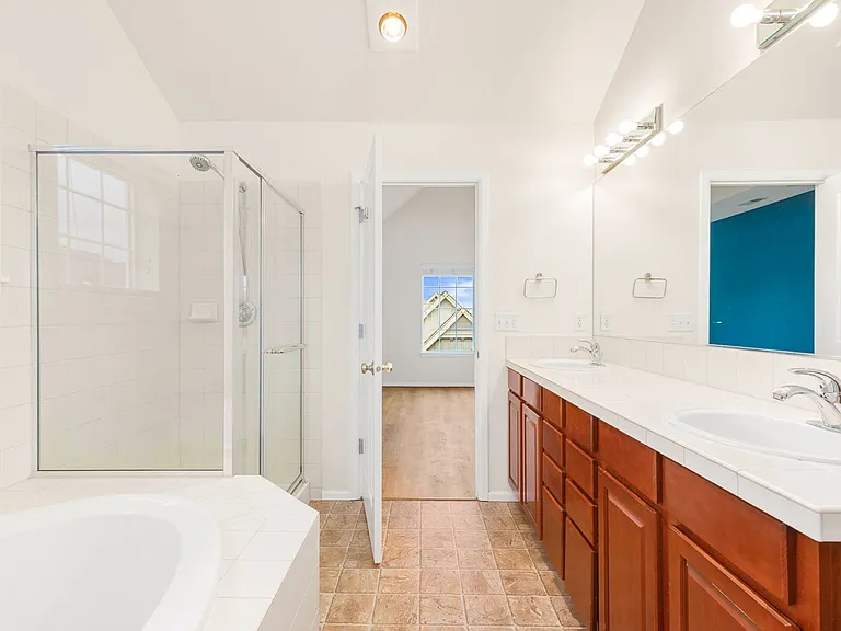 1761 11th Ln NE #1223 — Photo 15