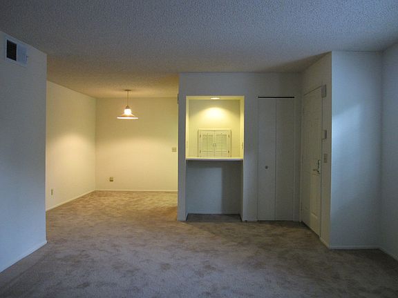 2nd image of 168 N Catalina Ave #102