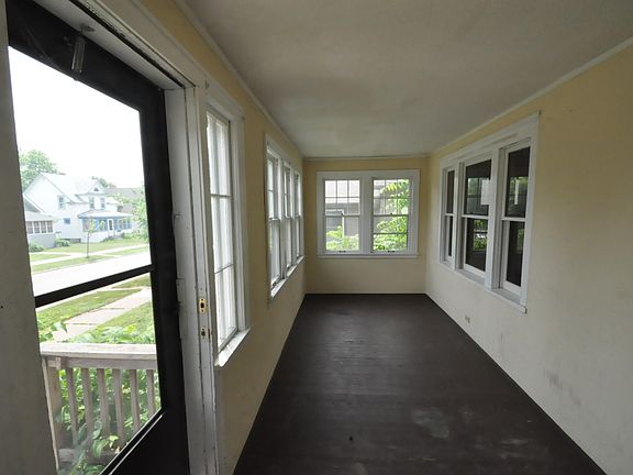 2nd image of 2223 Queen Ave N