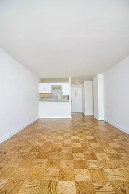 Rented by Keller Williams NYC | media 12