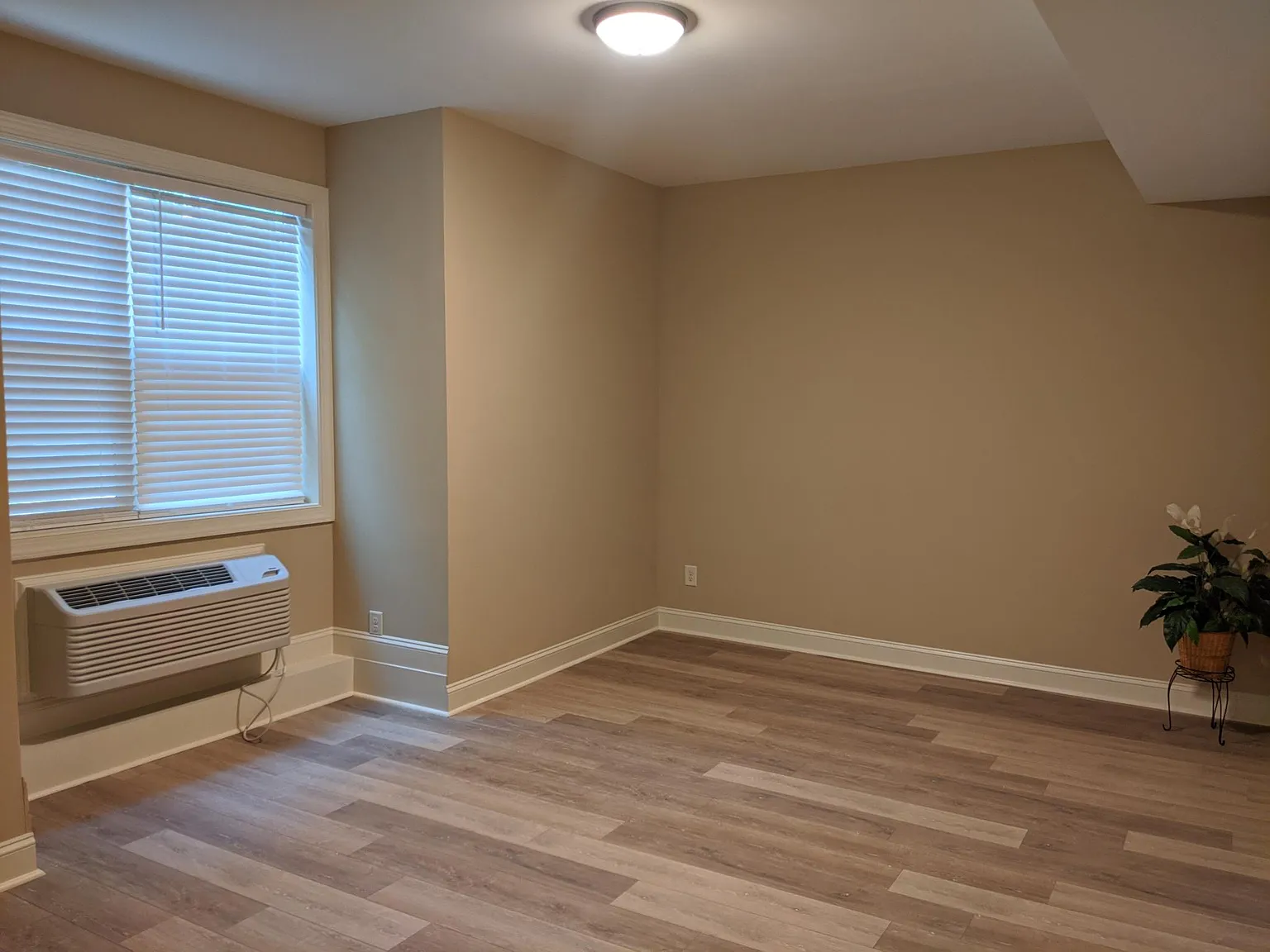 8508 Seawell School Rd — Photo 3