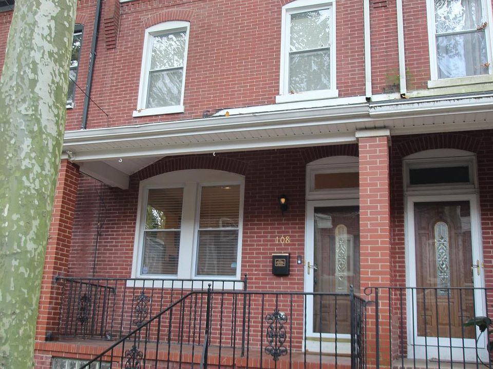 1st image of 108 Winchester Pl