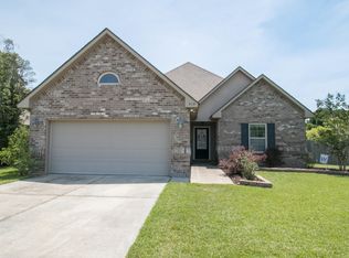 712 Malpass Landing Dr, Biloxi, MS 39532