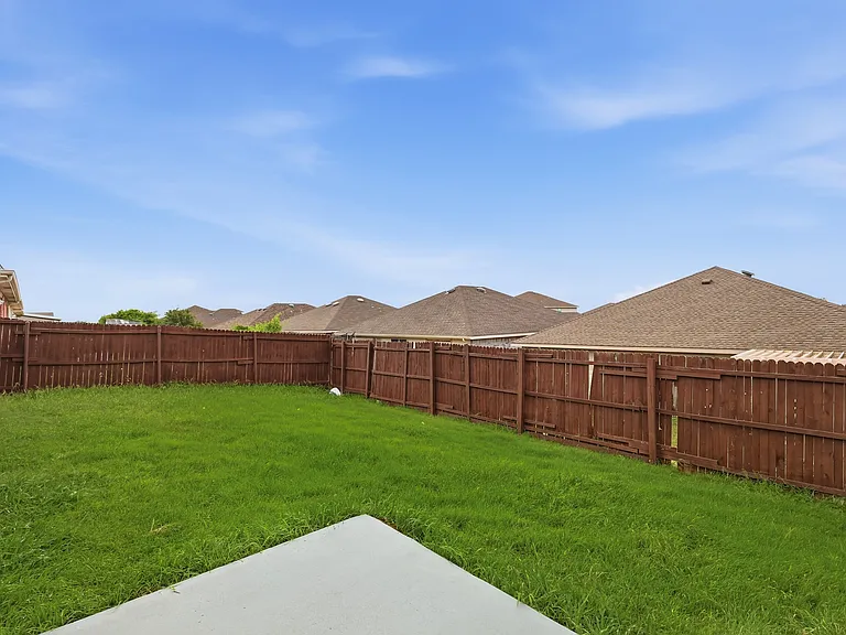 2064 Bliss Rd — Photo 22