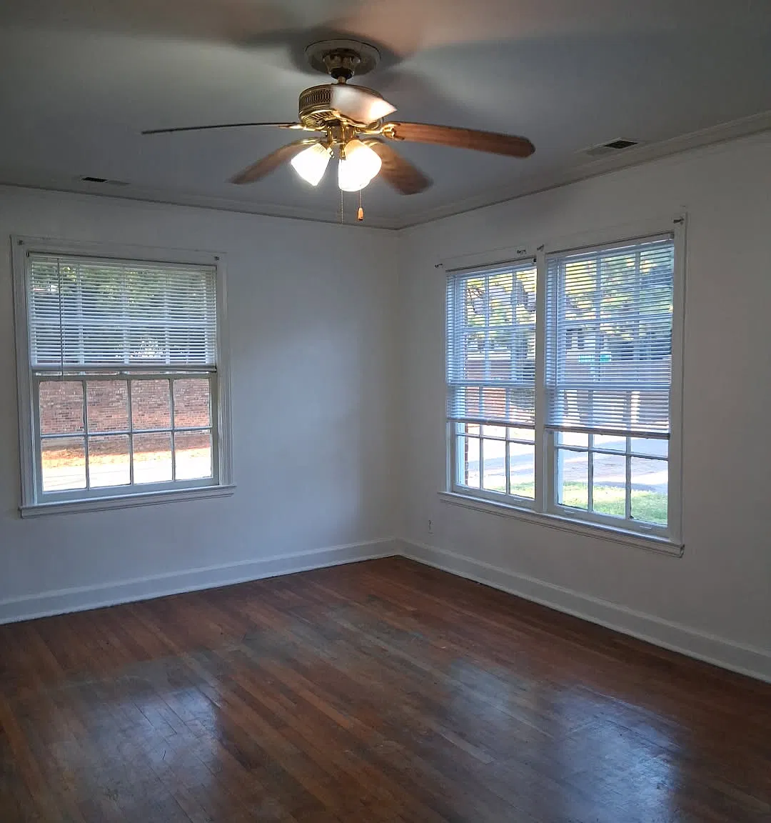 2 bed, $850 — Photo 2