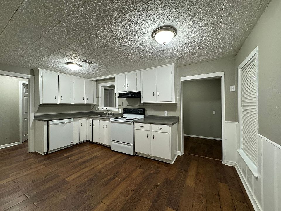 1st image of 5633 Highland Ave