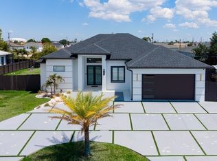 1007 NW 19th St, Cape Coral, FL 33993