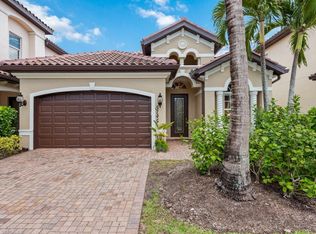 5745 Mango Cir, Naples, FL 34110