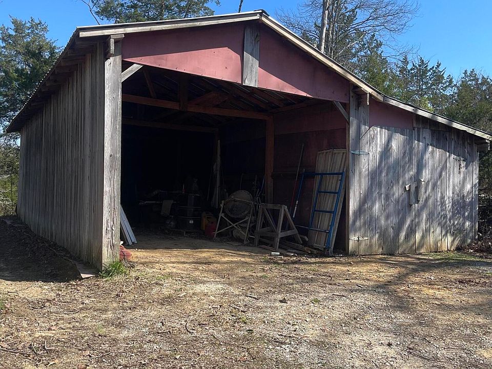 2nd image of 1130 County Road 461