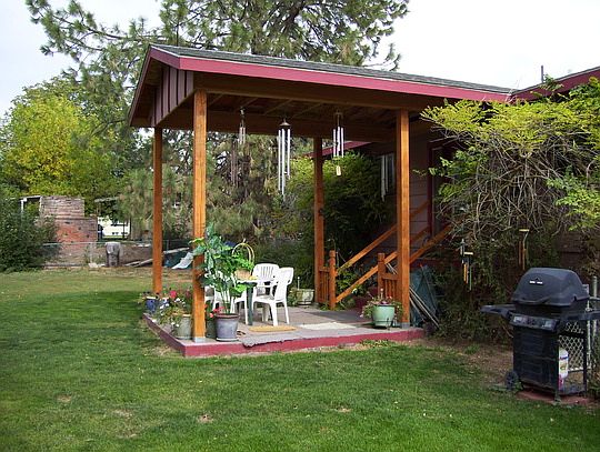 4th image of this home