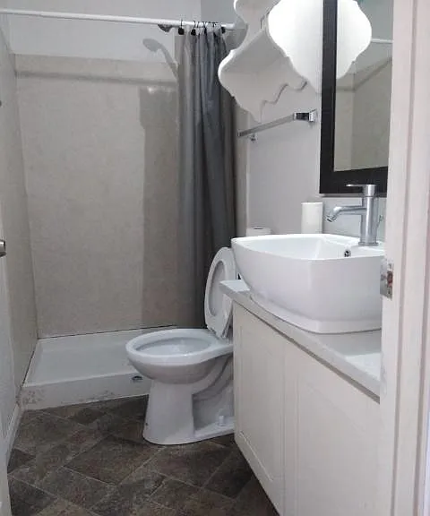 443 Los Encinos Ave — Photo 9