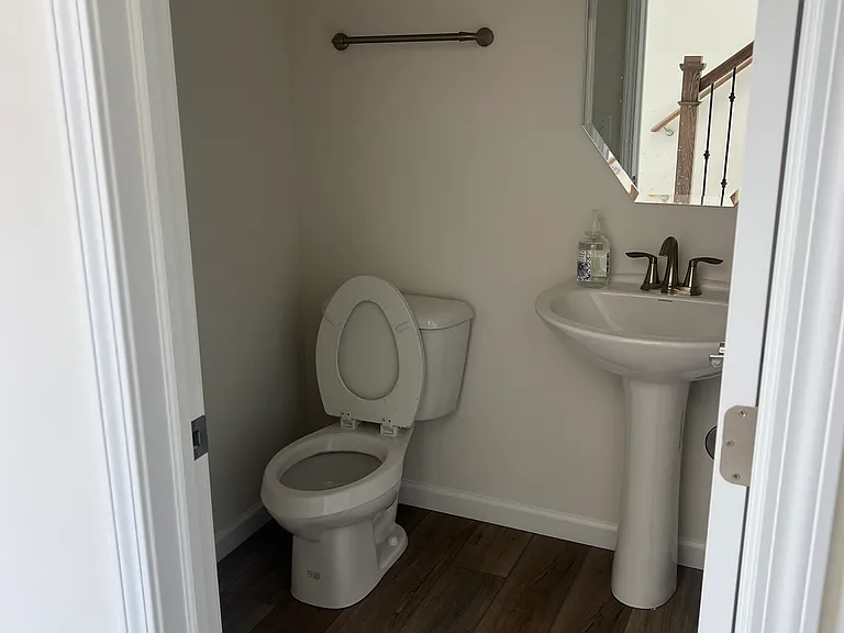 929 Preserve Ct — Photo 6