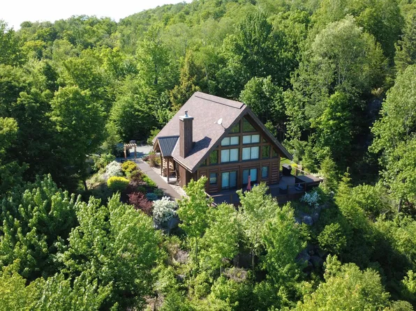 108 Chemin Du Nid Dl, Mont Tremblant, QC J8E 2G3