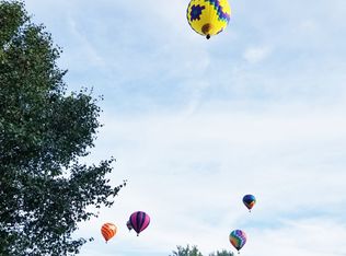 3 Van Pelt Dr, Whitehouse Station, NJ 08889