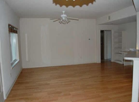 5th image of 3504 Paisley St