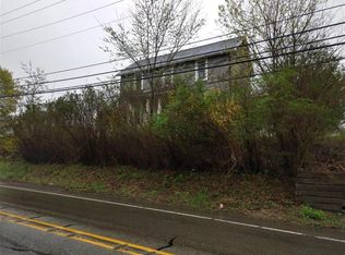 59 Portersville Rd, Ellwood City, PA 16117