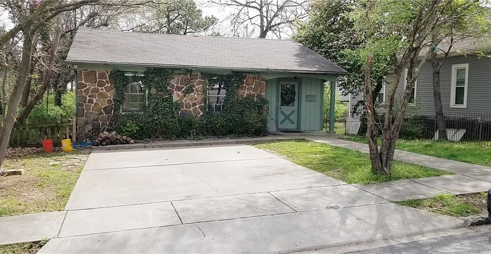 1st image of 626 N Whitham Ave