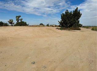 1 Old Mine Rd #3, Apple Valley, CA 92307