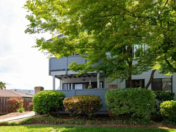 4860 Pine Forest Pl, San Jose, CA 95118