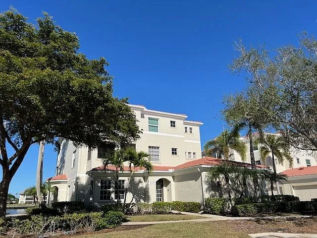 3471 Sunset Key Cir #102