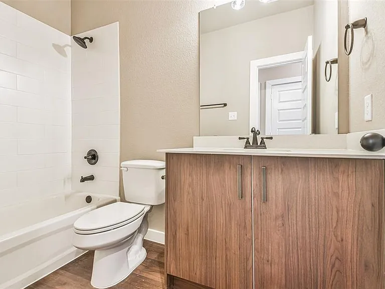 9896 Grosbeak Ln — Photo 16