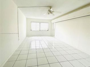 2825 NE 201st Ter APT M113, Aventura, FL 33180