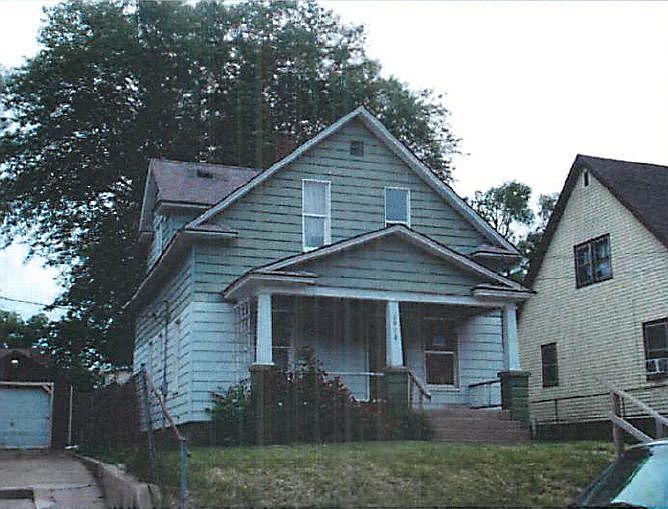 1st image of 1918 Stafford Ave SW