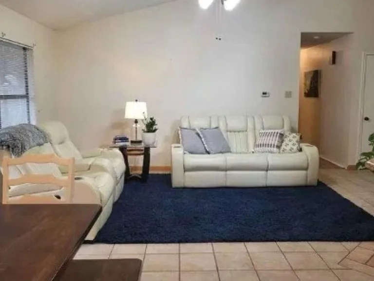1604 Texas Oak Way — Photo 6