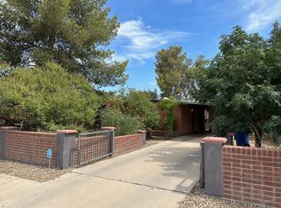 4240 E 1st St, Tucson, AZ 85711