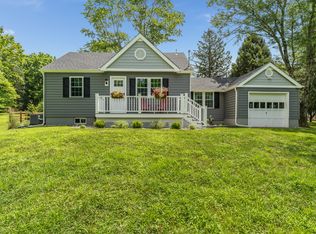 29 Gates Rd, Branchburg, NJ 08876