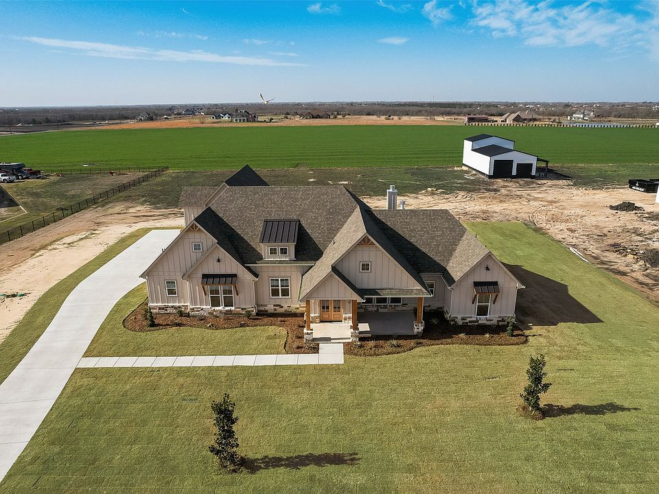 1st image of 384 Edwards Rd