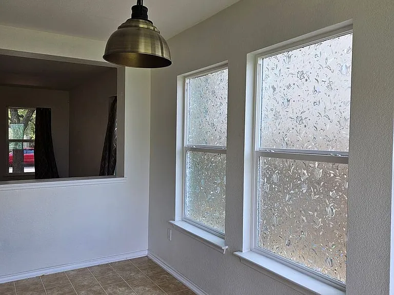 13400 Coomes Dr — Photo 5