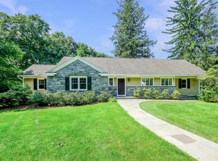 6 Spruce Dr, White Plains, NY