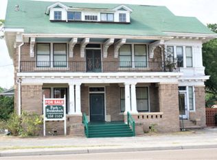 201 E Houston St, Beeville, TX 78102