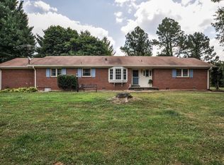 180 Fairview Rd, Dickson, TN 37055
